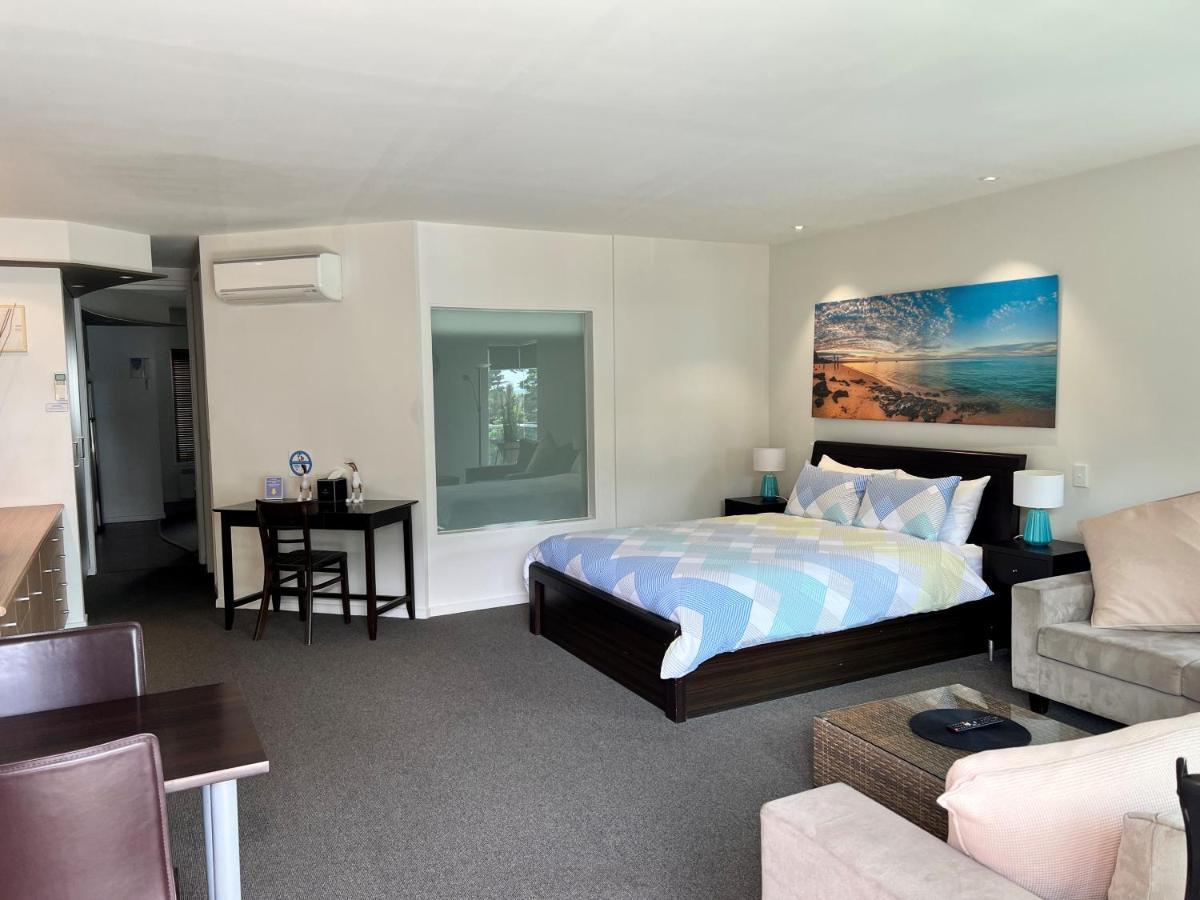 Phillip Island Holiday Apartments Кауес Екстериор снимка