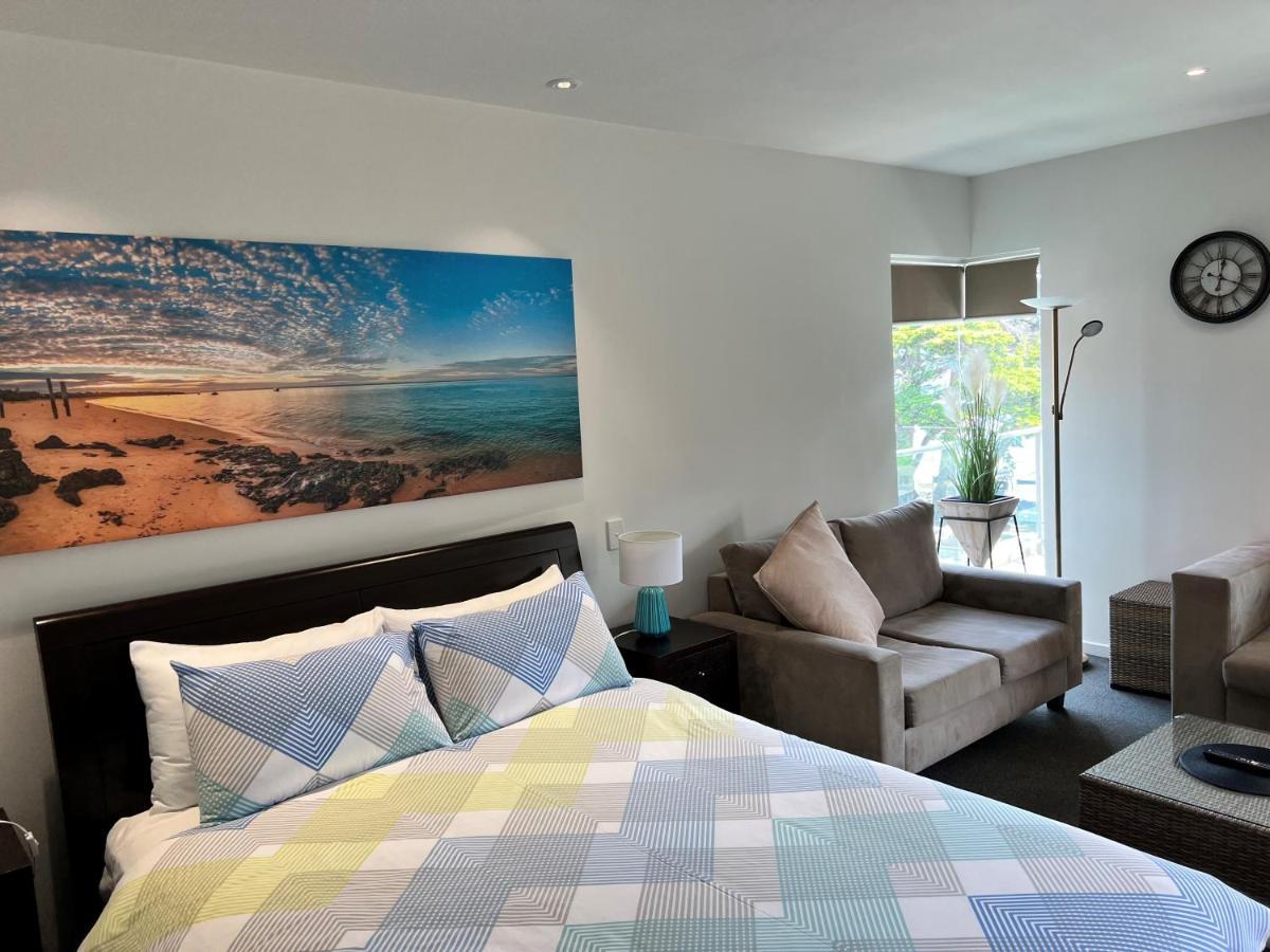 Phillip Island Holiday Apartments Кауес Екстериор снимка