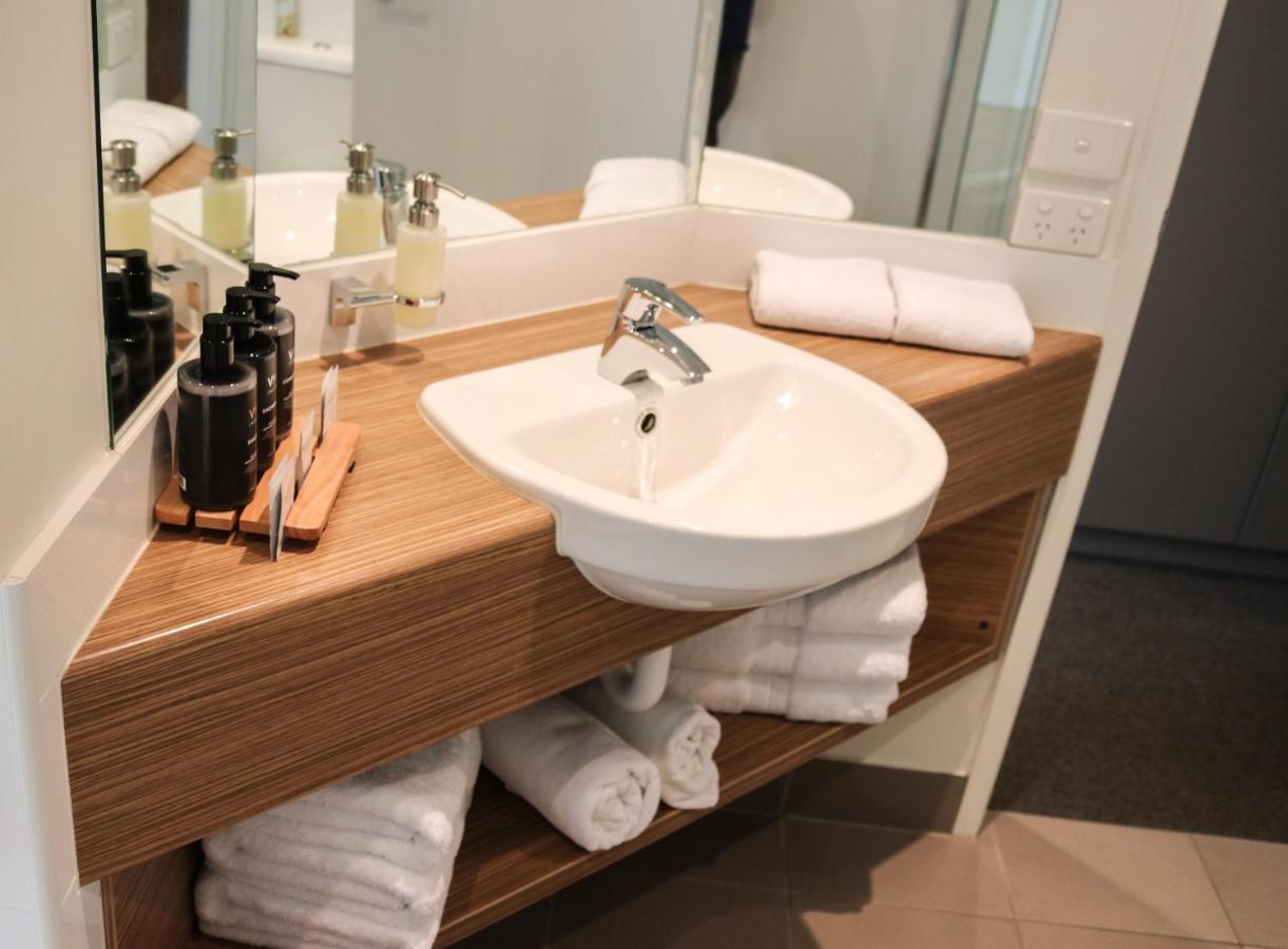 Phillip Island Holiday Apartments Кауес Екстериор снимка